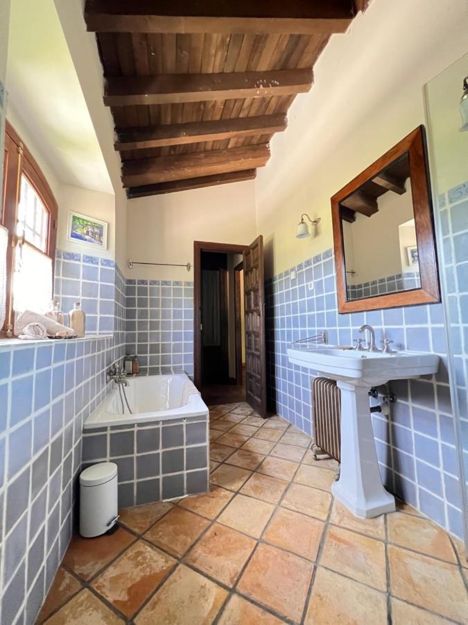 Posada Rural La Resinera La Adrada Luaran gambar
