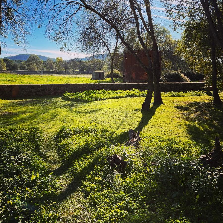 Posada Rural La Resinera La Adrada Luaran gambar
